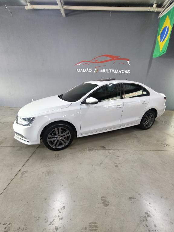 VOLKSWAGEN Jetta - Foto