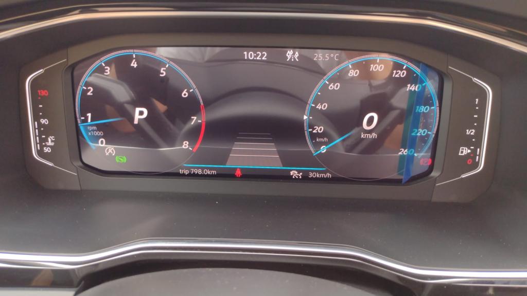 VOLKSWAGEN Jetta - Foto