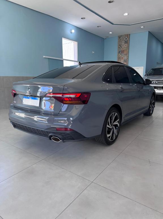 VOLKSWAGEN Jetta - Foto