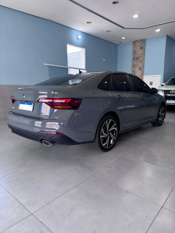 VOLKSWAGEN Jetta - Foto