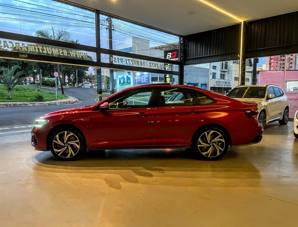VOLKSWAGEN Jetta - Foto