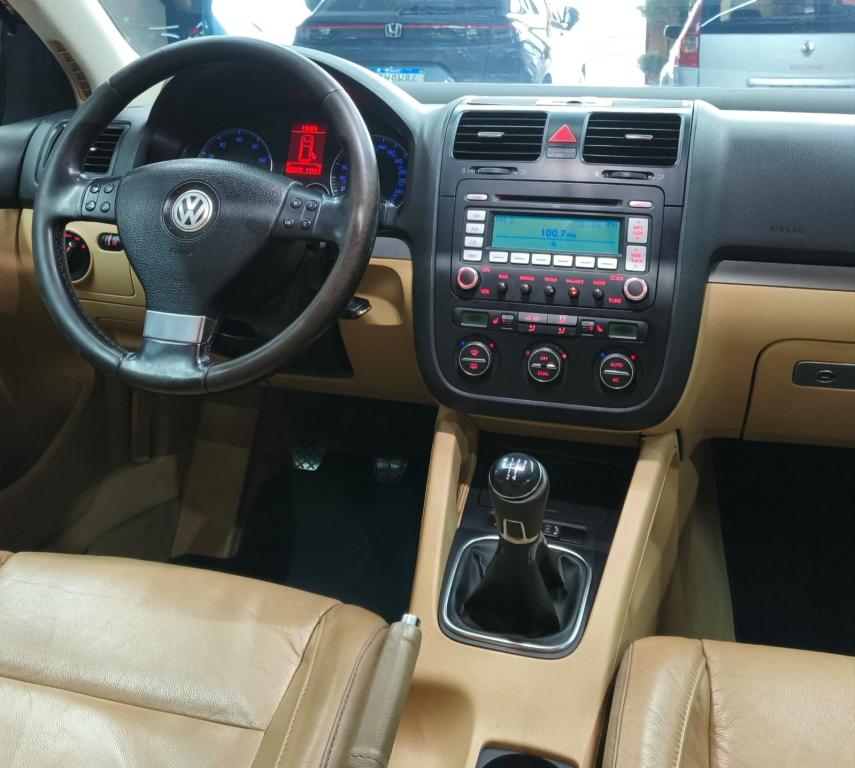 VOLKSWAGEN Jetta Variant - Foto