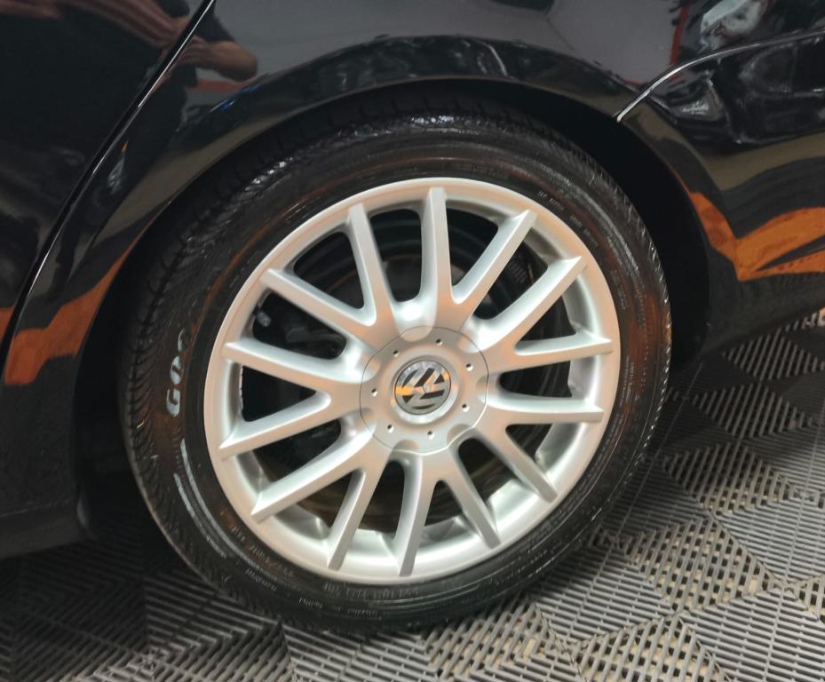 VOLKSWAGEN Jetta Variant - Foto