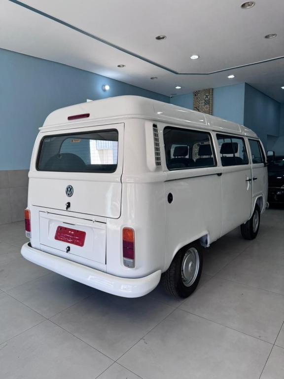 VOLKSWAGEN Kombi - Foto