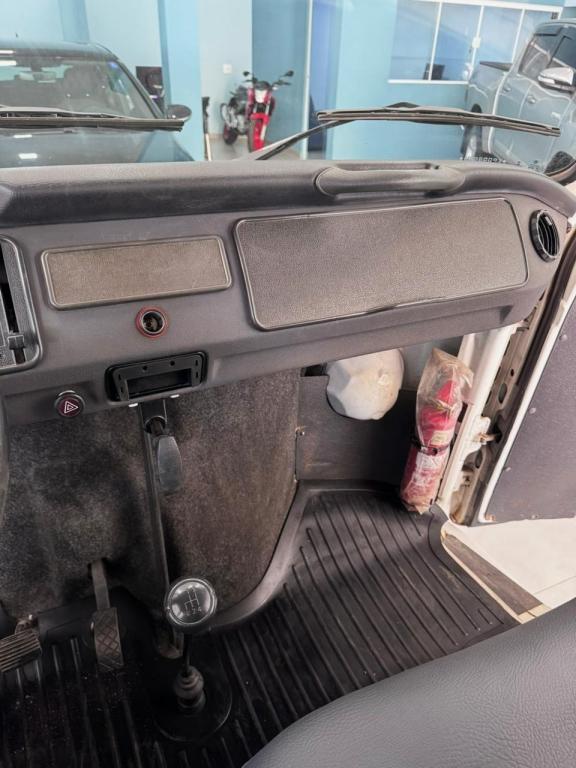 VOLKSWAGEN Kombi - Foto