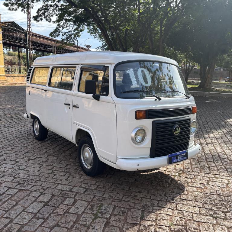 VOLKSWAGEN Kombi - Foto