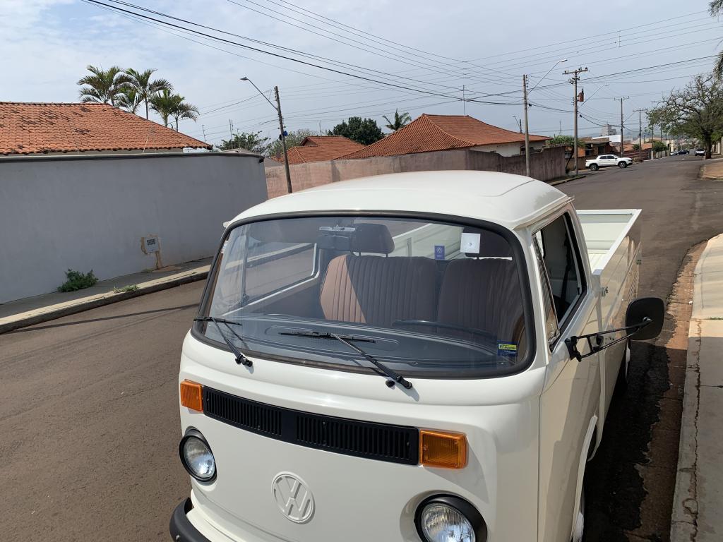 VOLKSWAGEN Kombi - Foto