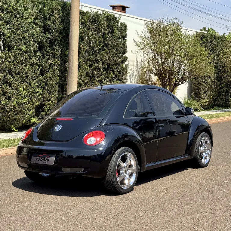 VOLKSWAGEN New Beetle - Foto
