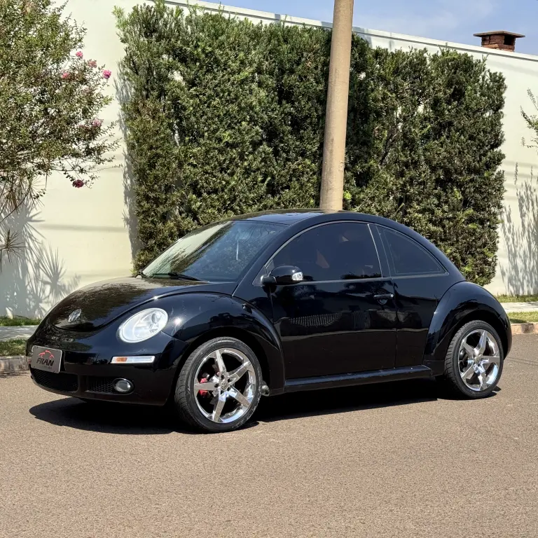 VOLKSWAGEN New Beetle - Foto