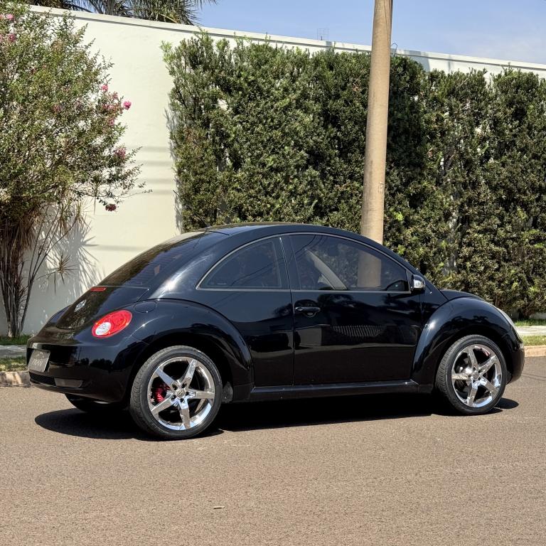 VOLKSWAGEN New Beetle - Foto