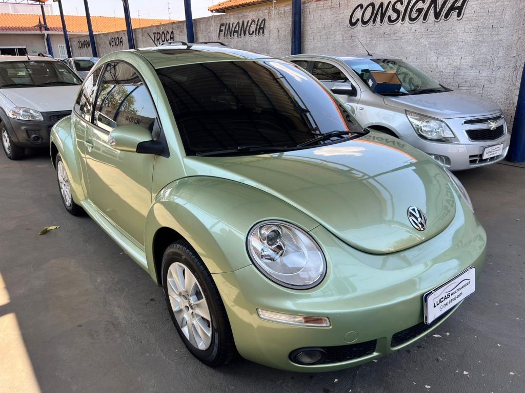 VOLKSWAGEN New Beetle - Foto
