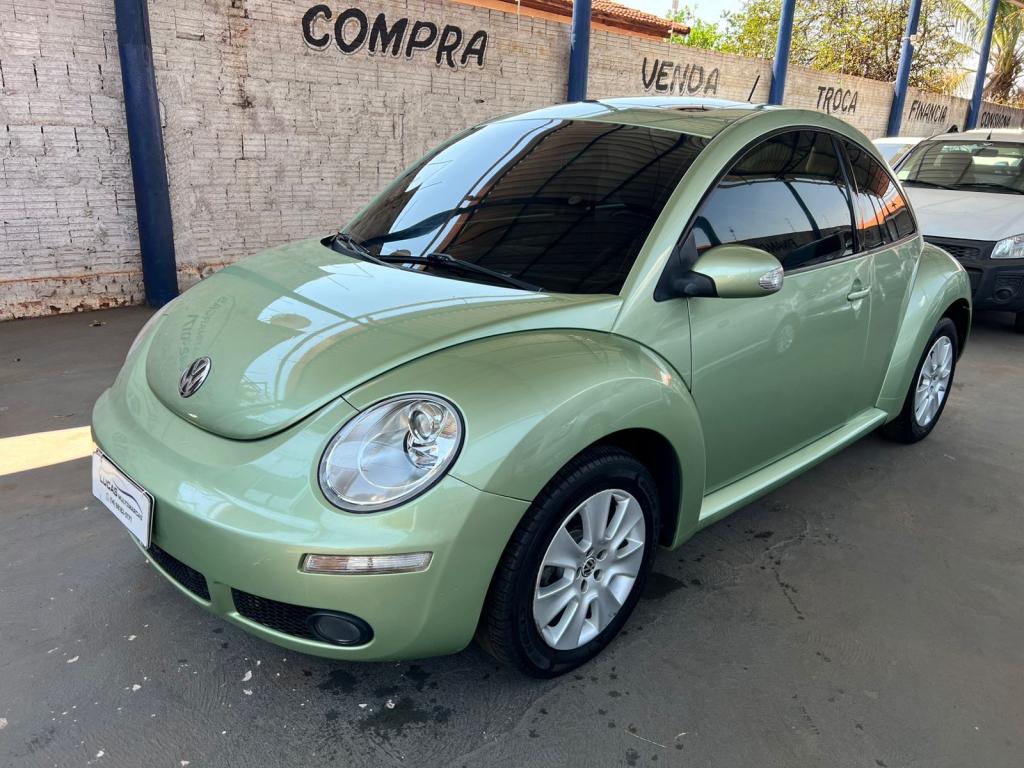 VOLKSWAGEN New Beetle - Foto