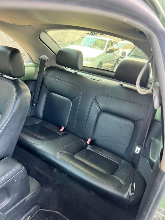 VOLKSWAGEN New Beetle - Foto