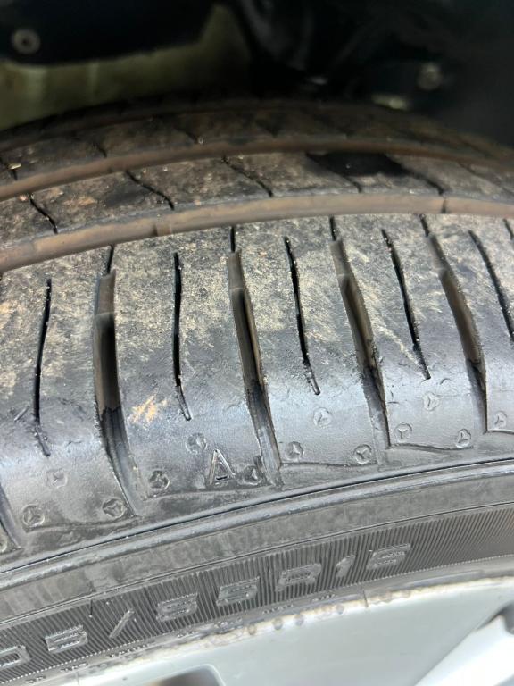 VOLKSWAGEN New Beetle - Foto