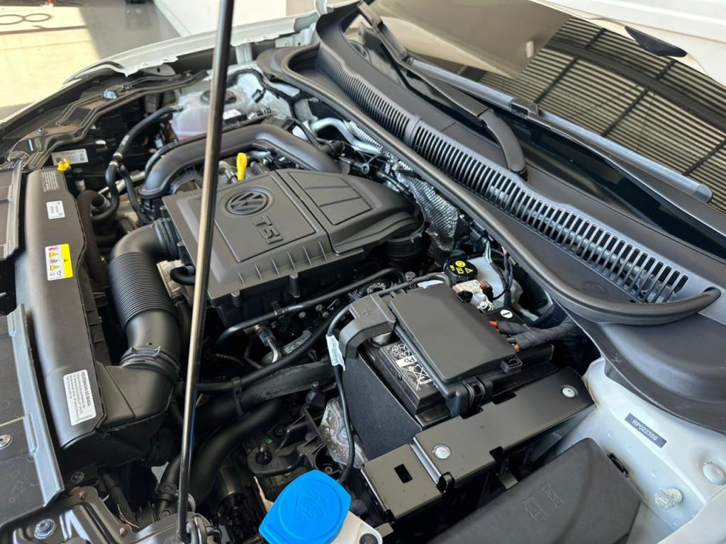 VOLKSWAGEN Nivus - Foto