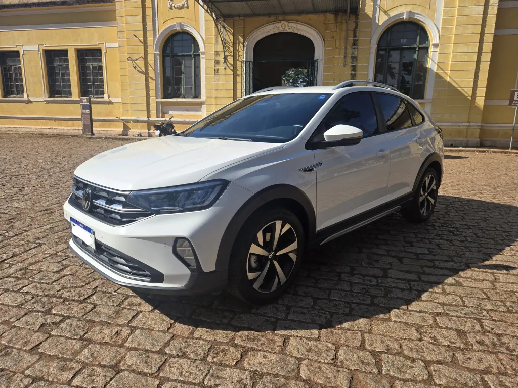 VOLKSWAGEN Nivus