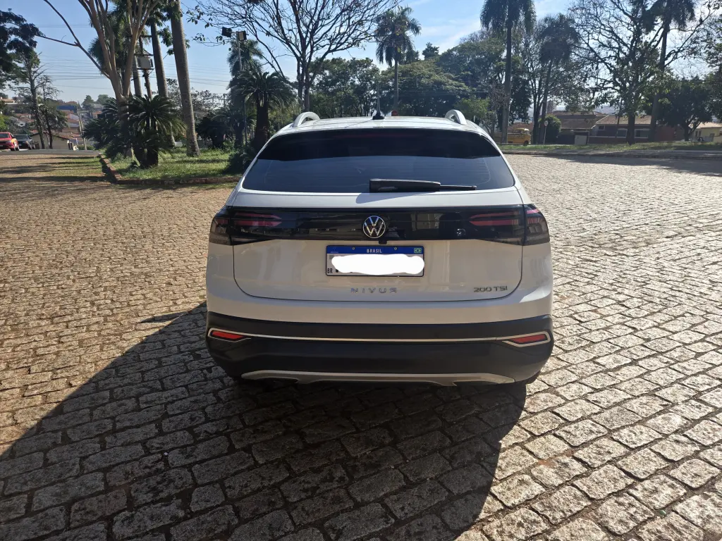 VOLKSWAGEN Nivus - Foto