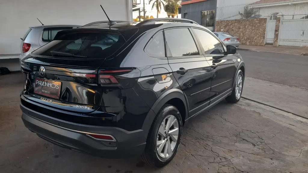 VOLKSWAGEN Nivus - Foto