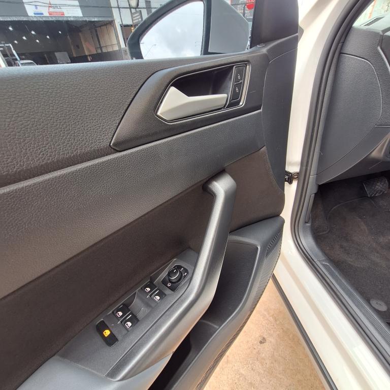 VOLKSWAGEN Nivus - Foto