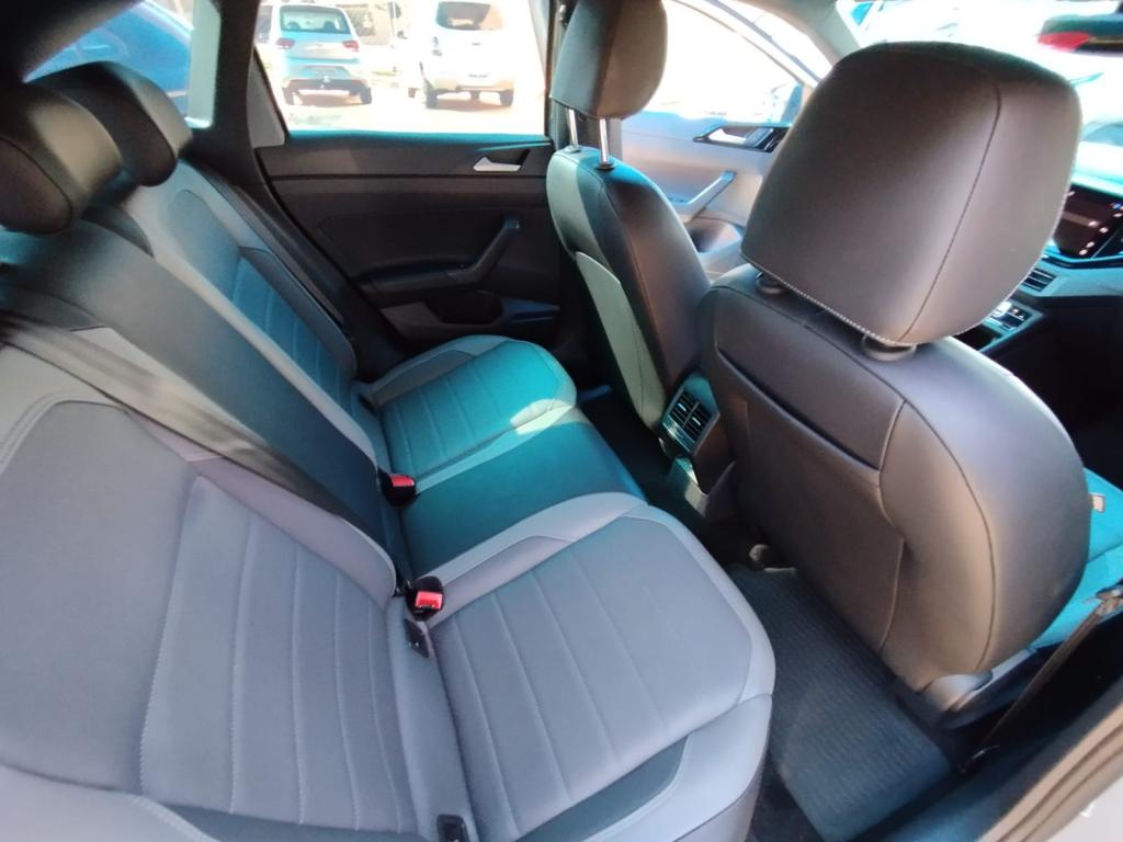 VOLKSWAGEN Nivus - Foto