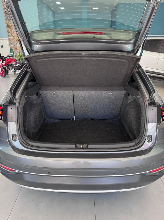 VOLKSWAGEN Nivus - Miniatura