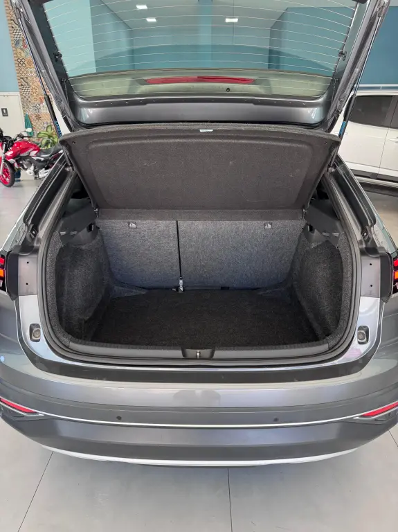 VOLKSWAGEN Nivus - Foto