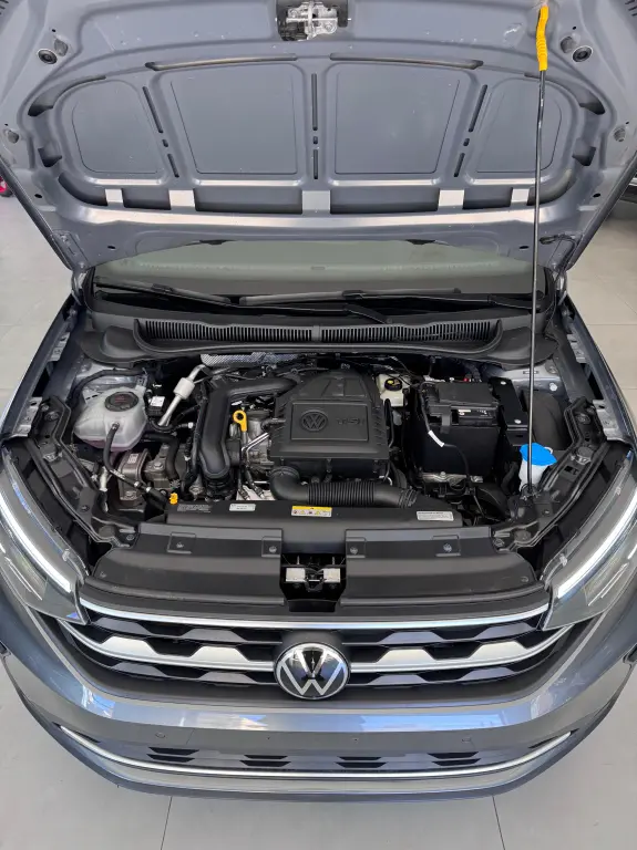 VOLKSWAGEN Nivus - Foto