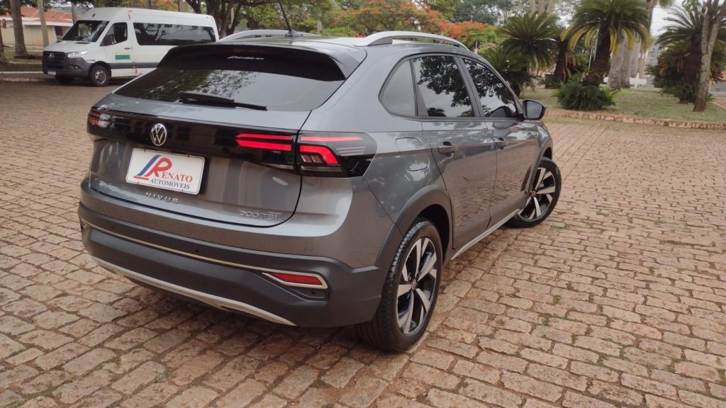 VOLKSWAGEN Nivus - Foto