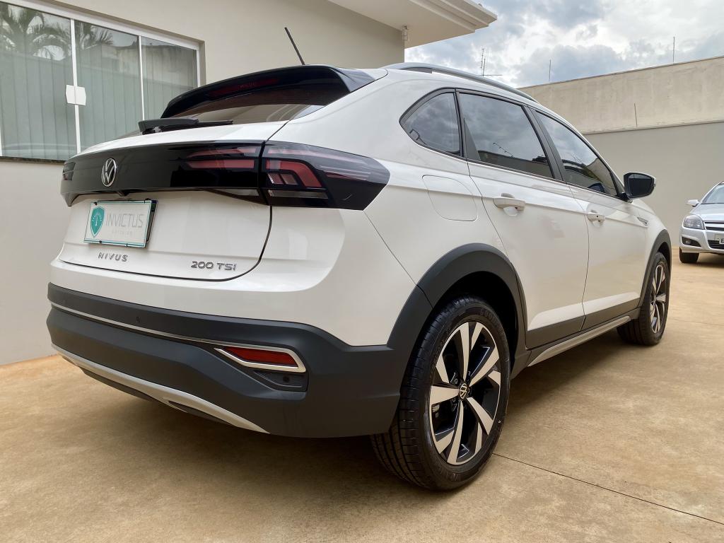 VOLKSWAGEN Nivus - Foto