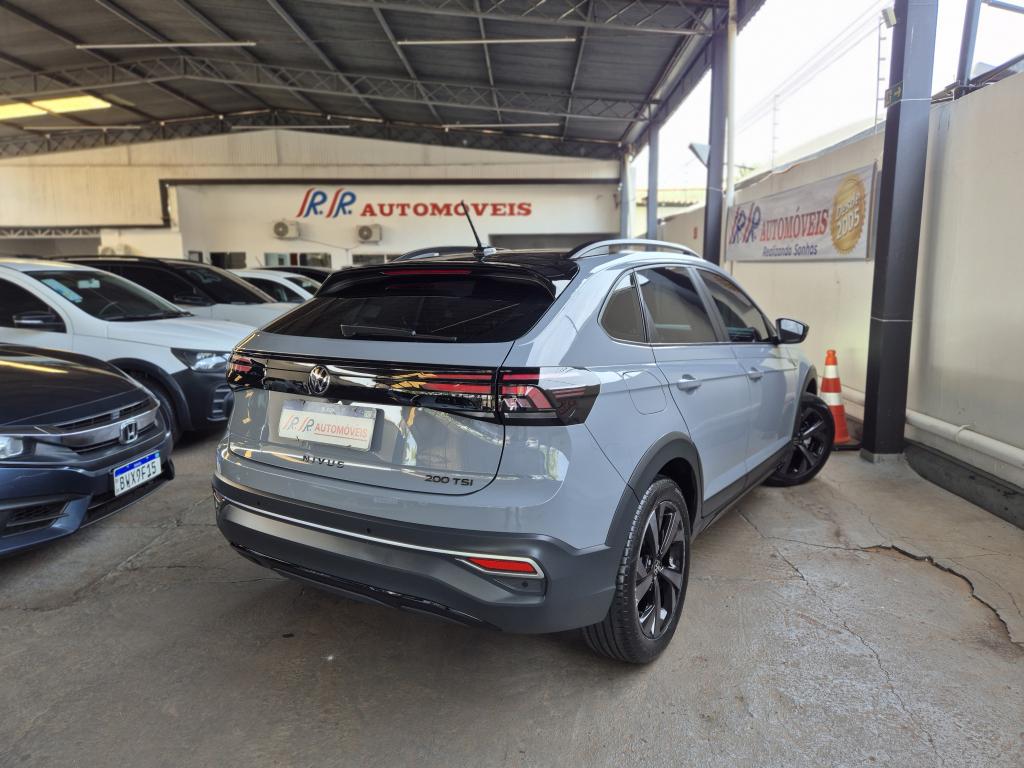 VOLKSWAGEN Nivus - Foto