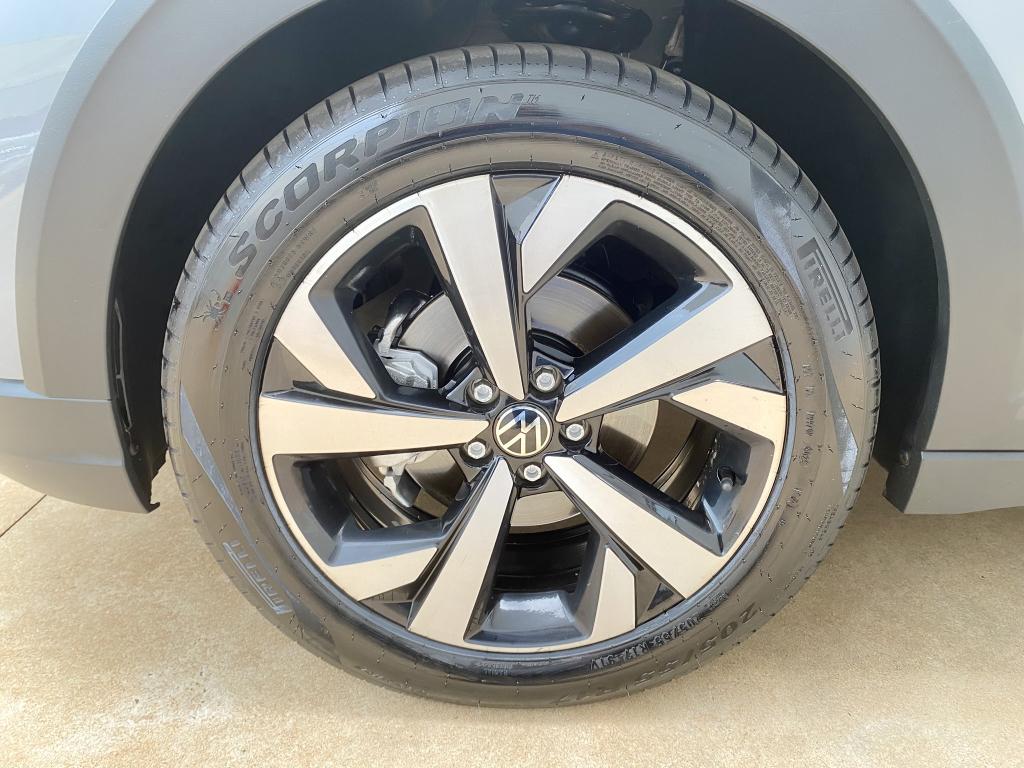 VOLKSWAGEN Nivus - Foto