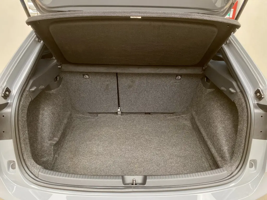 VOLKSWAGEN Nivus - Foto