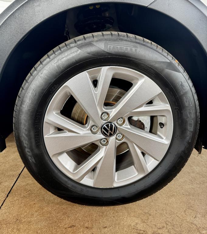 VOLKSWAGEN Nivus - Foto