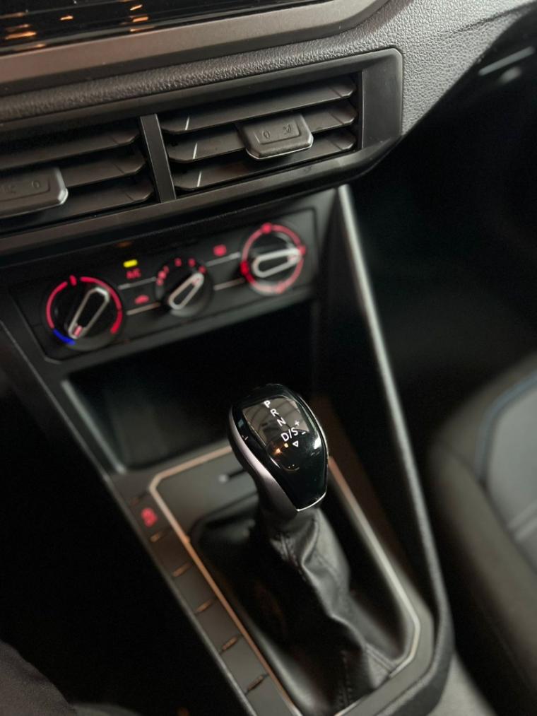 VOLKSWAGEN Nivus - Foto