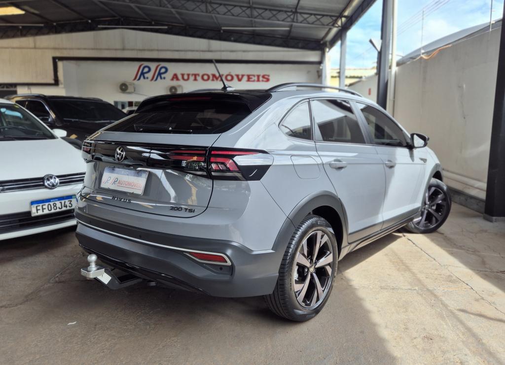 VOLKSWAGEN Nivus - Foto