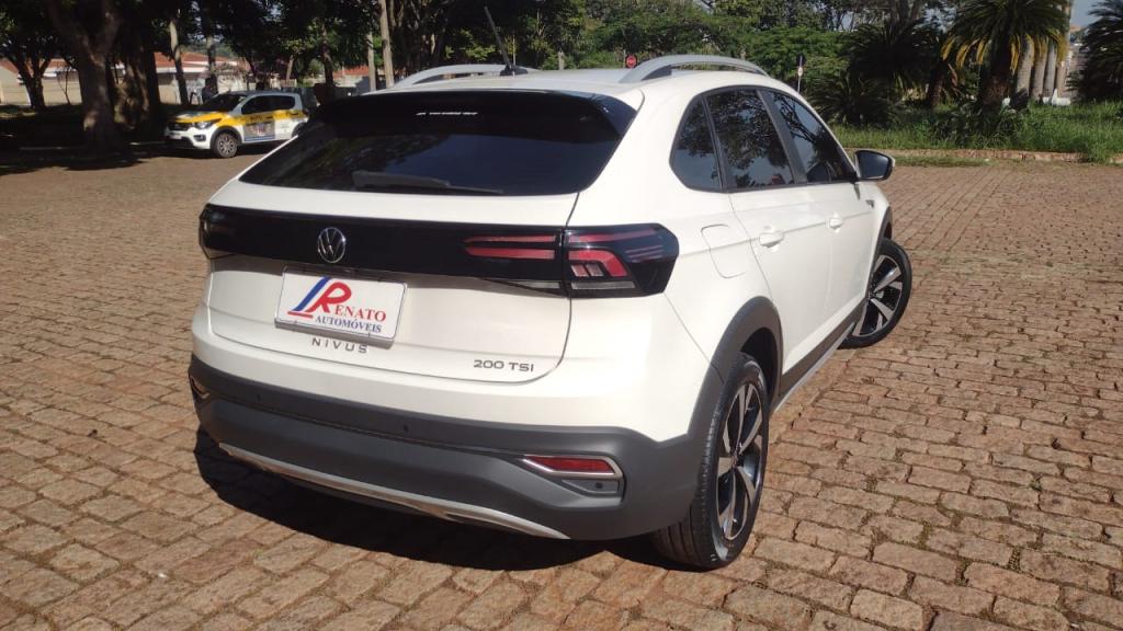 VOLKSWAGEN Nivus - Foto