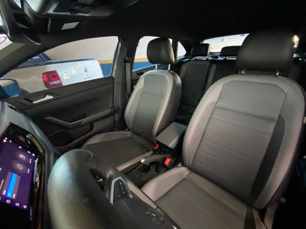 VOLKSWAGEN Nivus - Foto