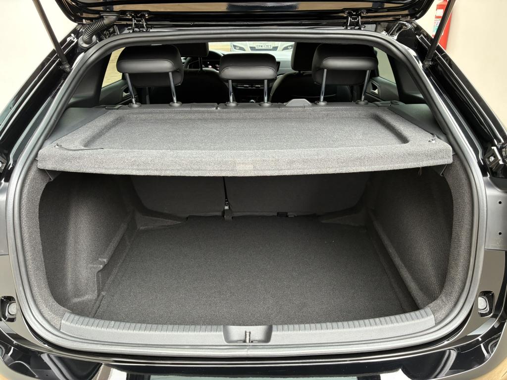 VOLKSWAGEN Nivus - Foto