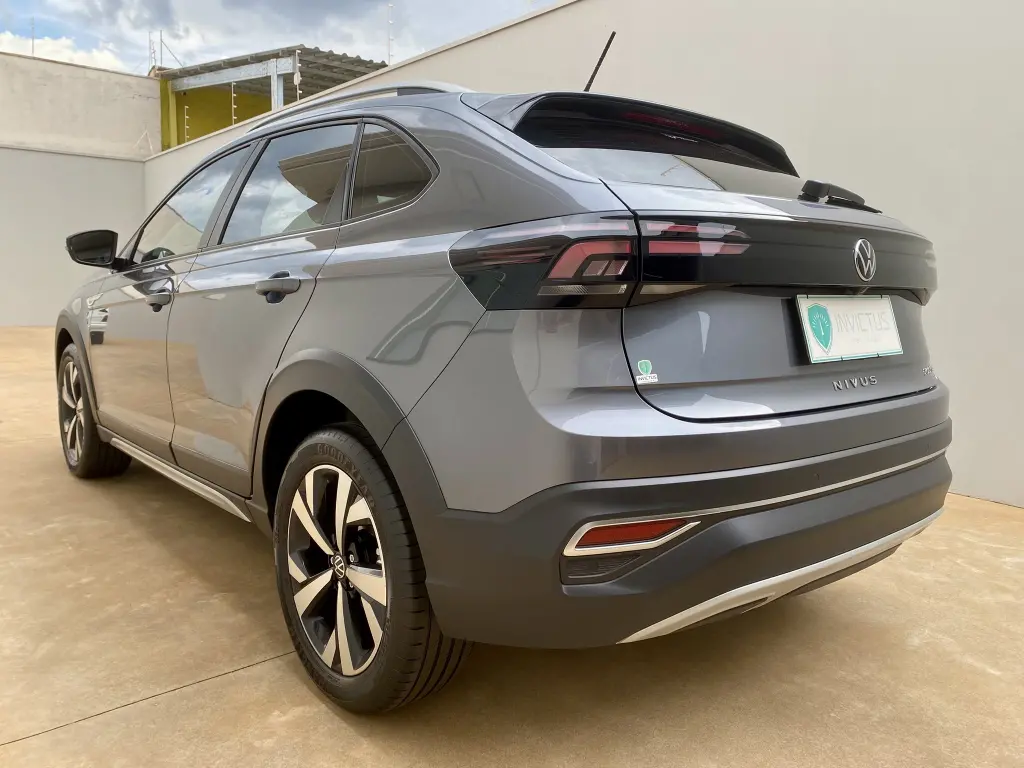 VOLKSWAGEN Nivus - Foto