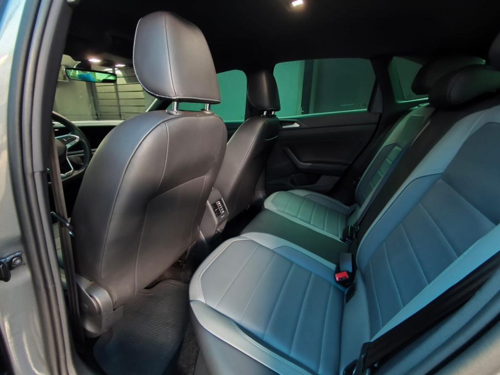 VOLKSWAGEN Nivus - Foto