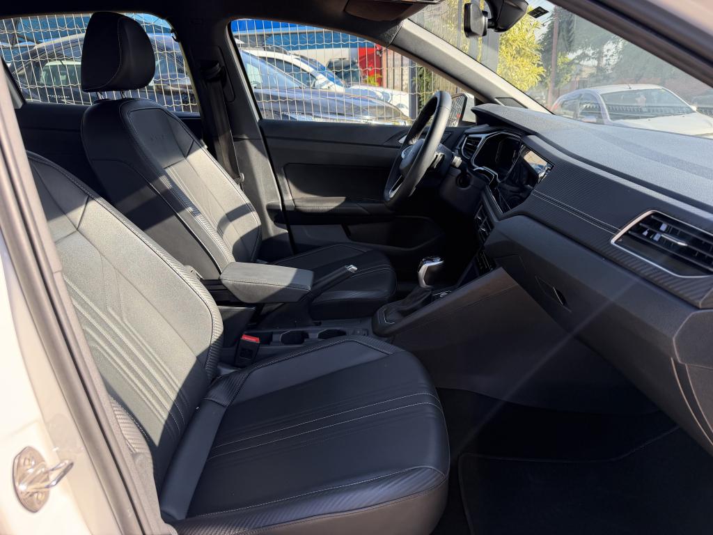 VOLKSWAGEN Nivus - Foto