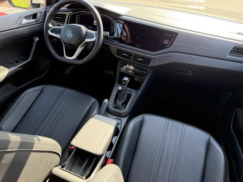 VOLKSWAGEN Nivus - Foto