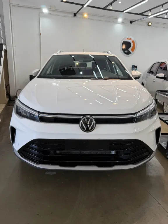 VOLKSWAGEN Nivus