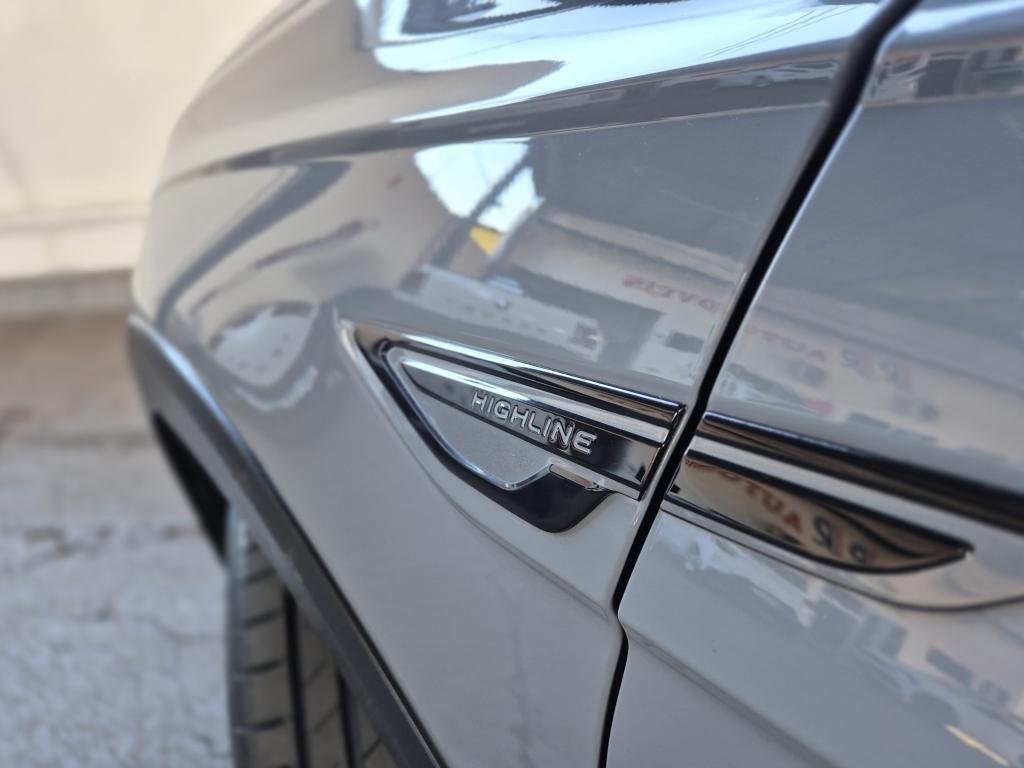 VOLKSWAGEN Nivus - Foto