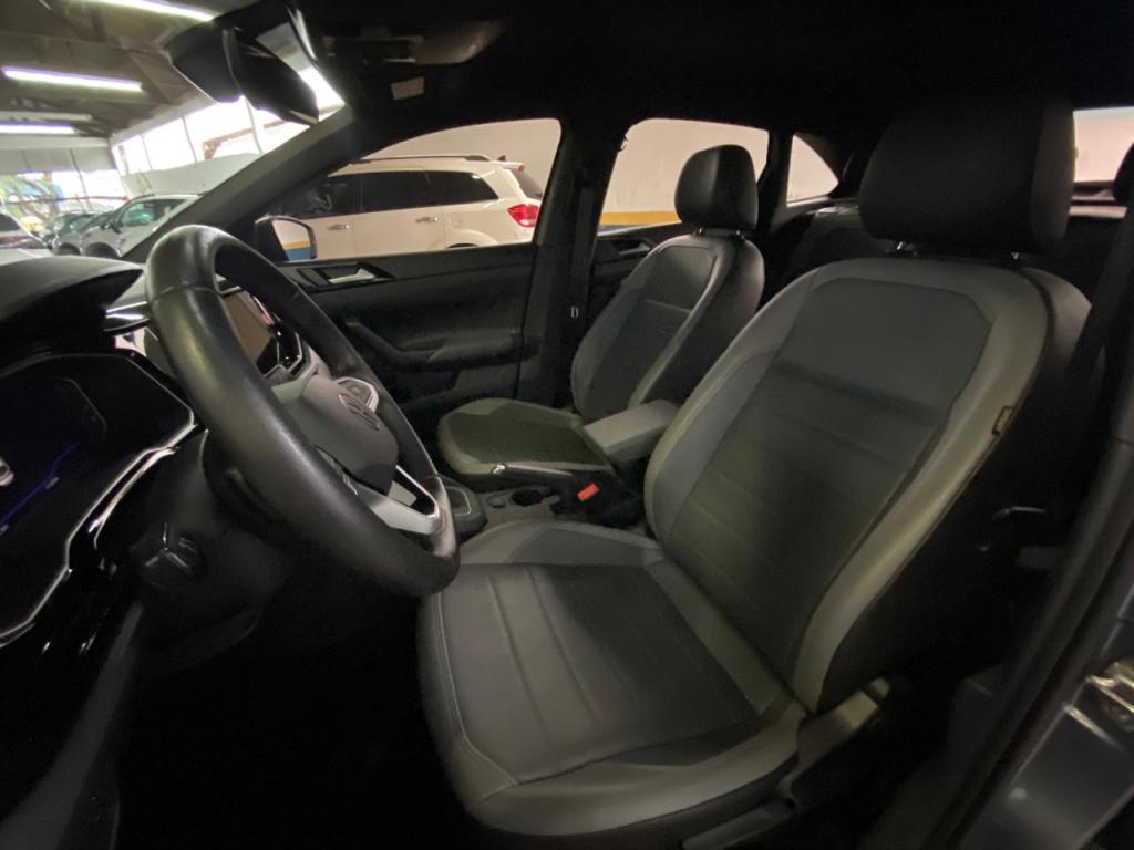 VOLKSWAGEN Nivus - Foto