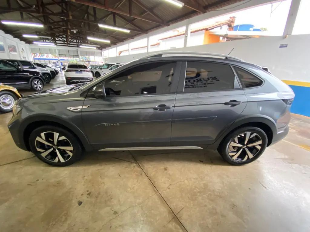 VOLKSWAGEN Nivus - Foto