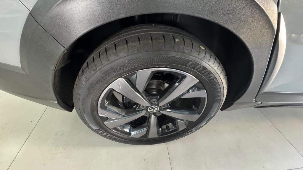 VOLKSWAGEN Nivus - Foto