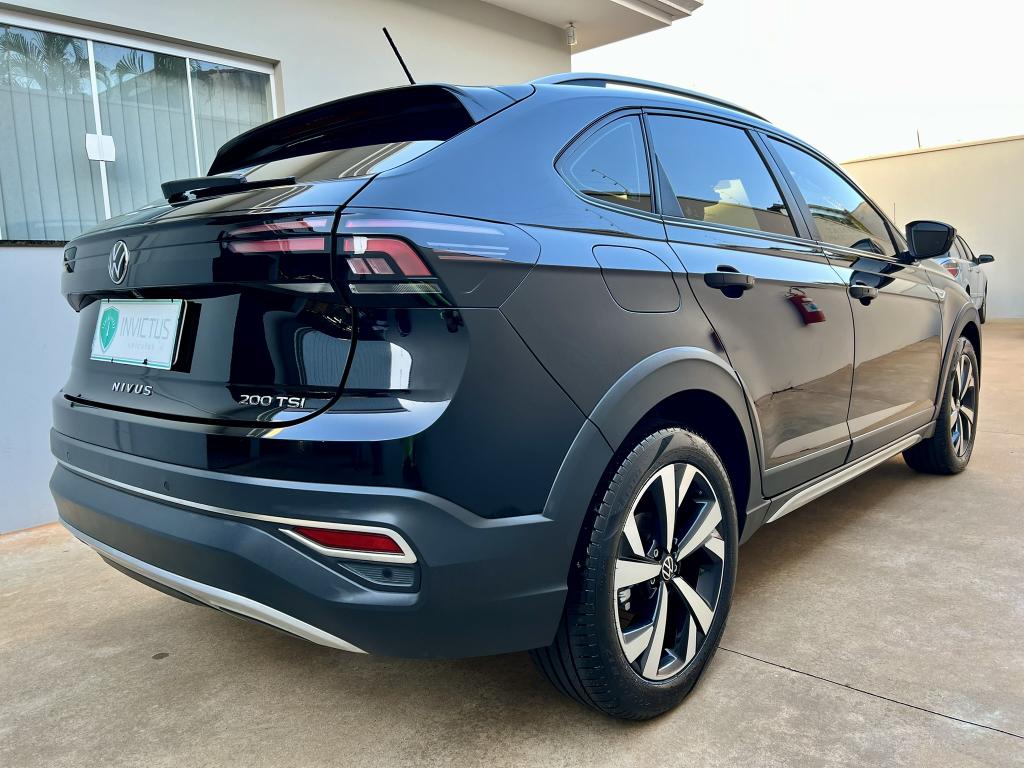 VOLKSWAGEN Nivus - Foto