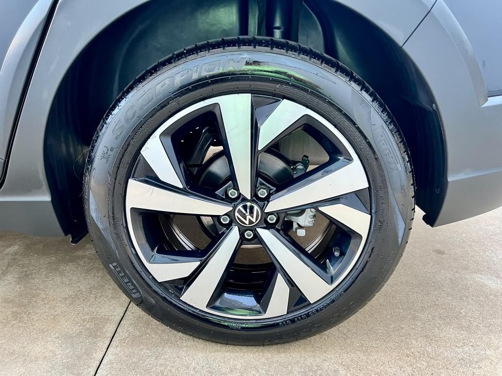 VOLKSWAGEN Nivus - Foto