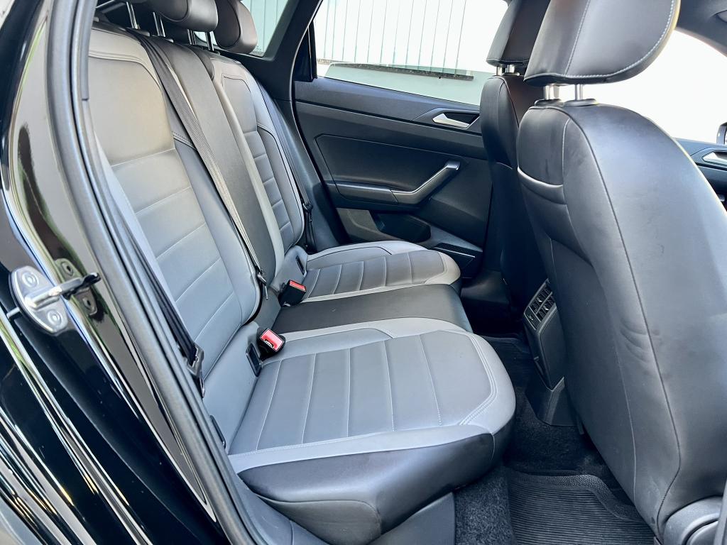VOLKSWAGEN Nivus - Foto